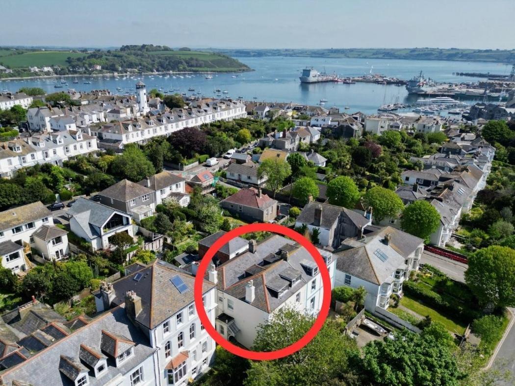 Manacles - Spacious Flat Near Beach With Sea Views & Parking Falmouth Exterior photo